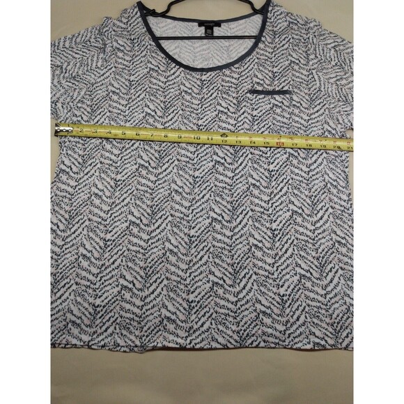 Midnight White Gray Light Pink Zebra print XXL T-shirt with front pocket Women's - Picture 6 of 12